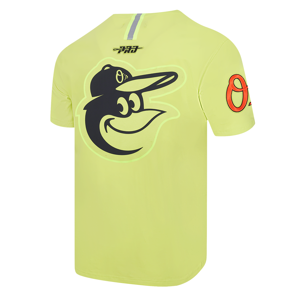 MLB BALTIMORE ORIOLES UNDER THE LIGHTS HAUT EN JERSEY SIMPLE POUR HOMME (JAUNE FLUO)