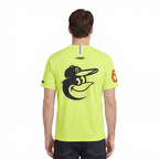MLB BALTIMORE ORIOLES UNDER THE LIGHTS HAUT EN JERSEY SIMPLE POUR HOMME (JAUNE FLUO)
