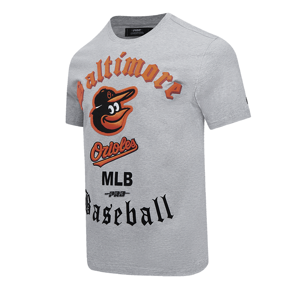 MLB BALTIMORE ORIOLES OLD ENGLISH MEN'S SJ TOP (HEATHER GREY)