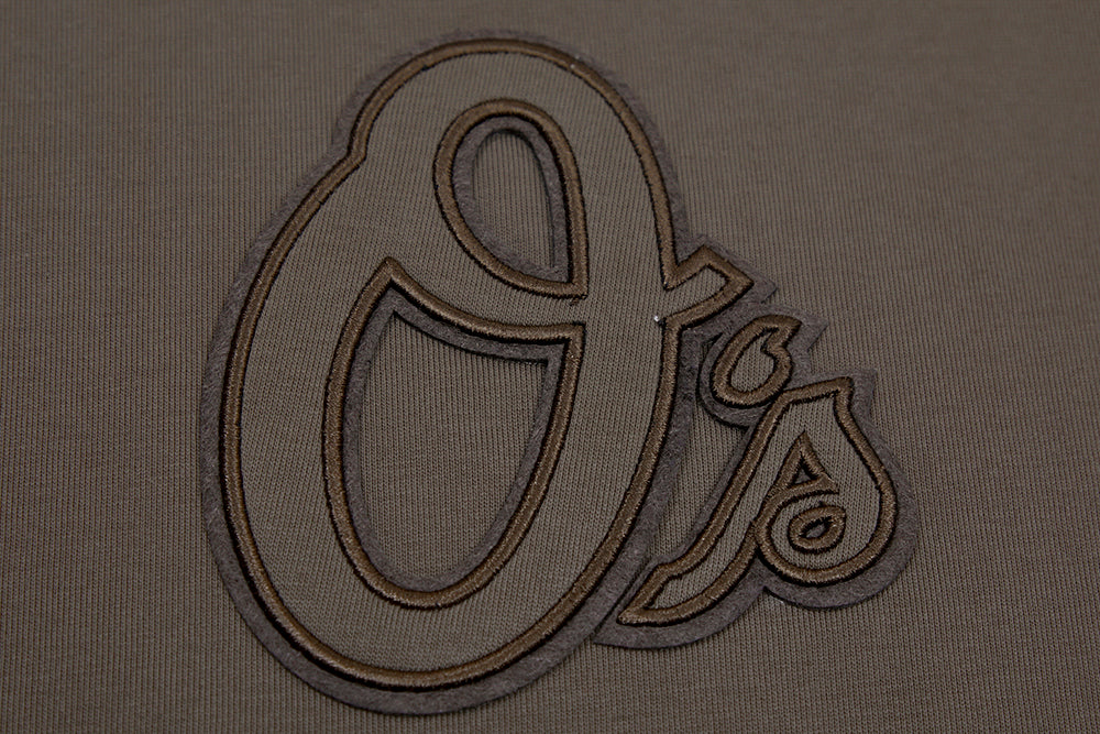 MLB BALTIMORE ORIOLES NEUTRAL MEN'S  CJ DROP SHOULDER TOP (DARK TAUPE)