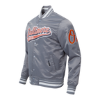 MLB BALTIMORE ORIOLES SCRIPT TAIL BLOUSON EN SATIN POUR HOMME (GRIS)