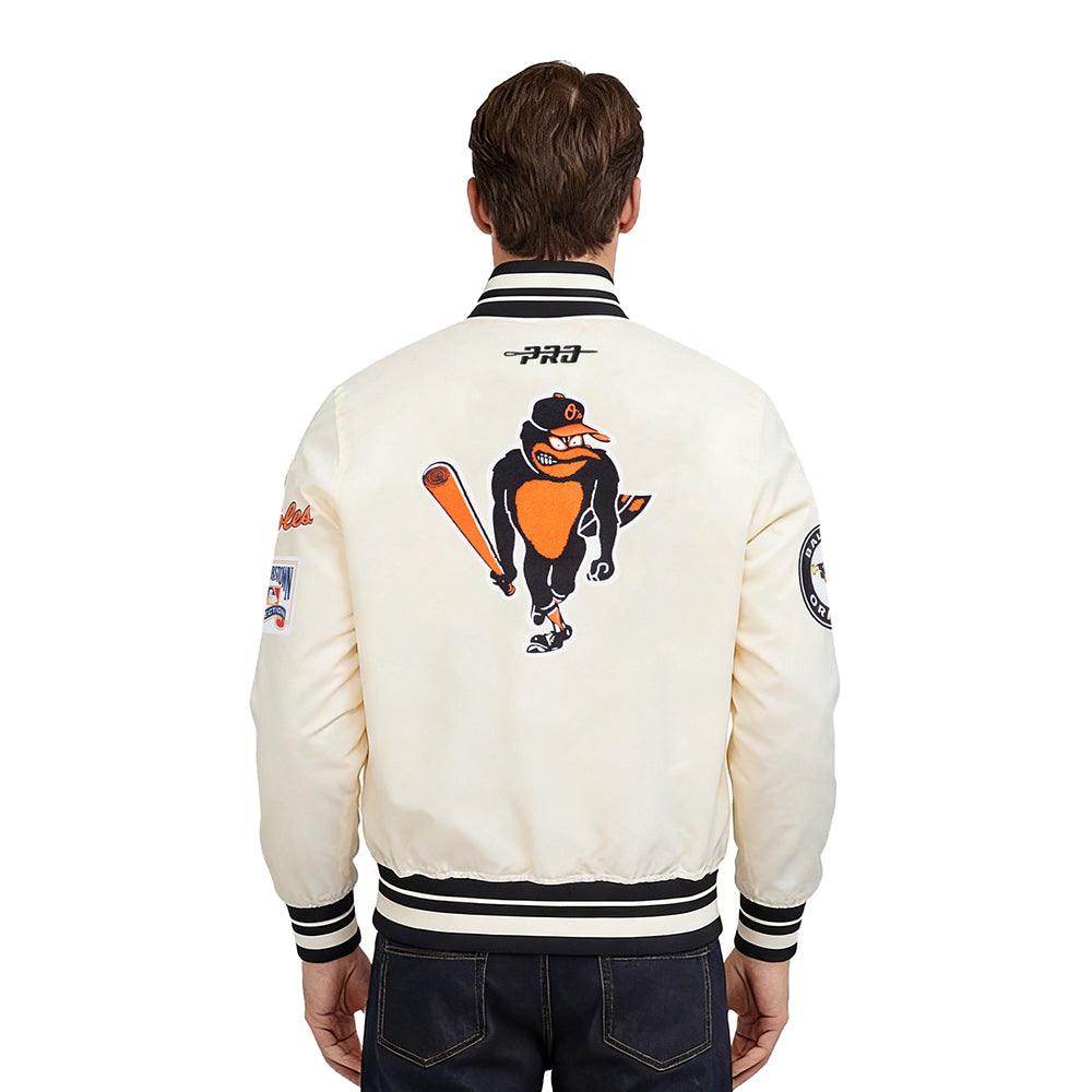 MLB BALTIMORE ORIOLES RETRO CLASSICS MEN'S PRO SATIN YD RIB JACKET (EGGSHELL/ BLACK)