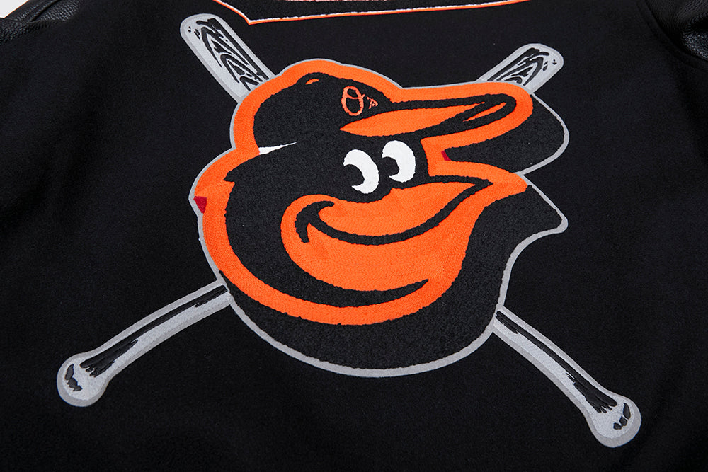MLB BALTIMORE ORIOLES MASH UP BLOUSON COLLÉGIAL EN LAINE À BORDS CÔTELÉS POUR HOMME (NOIR/ORANGE)