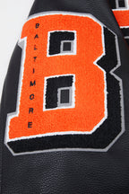 MLB BALTIMORE ORIOLES MASH UP BLOUSON COLLÉGIAL EN LAINE À BORDS CÔTELÉS POUR HOMME (NOIR/ORANGE)