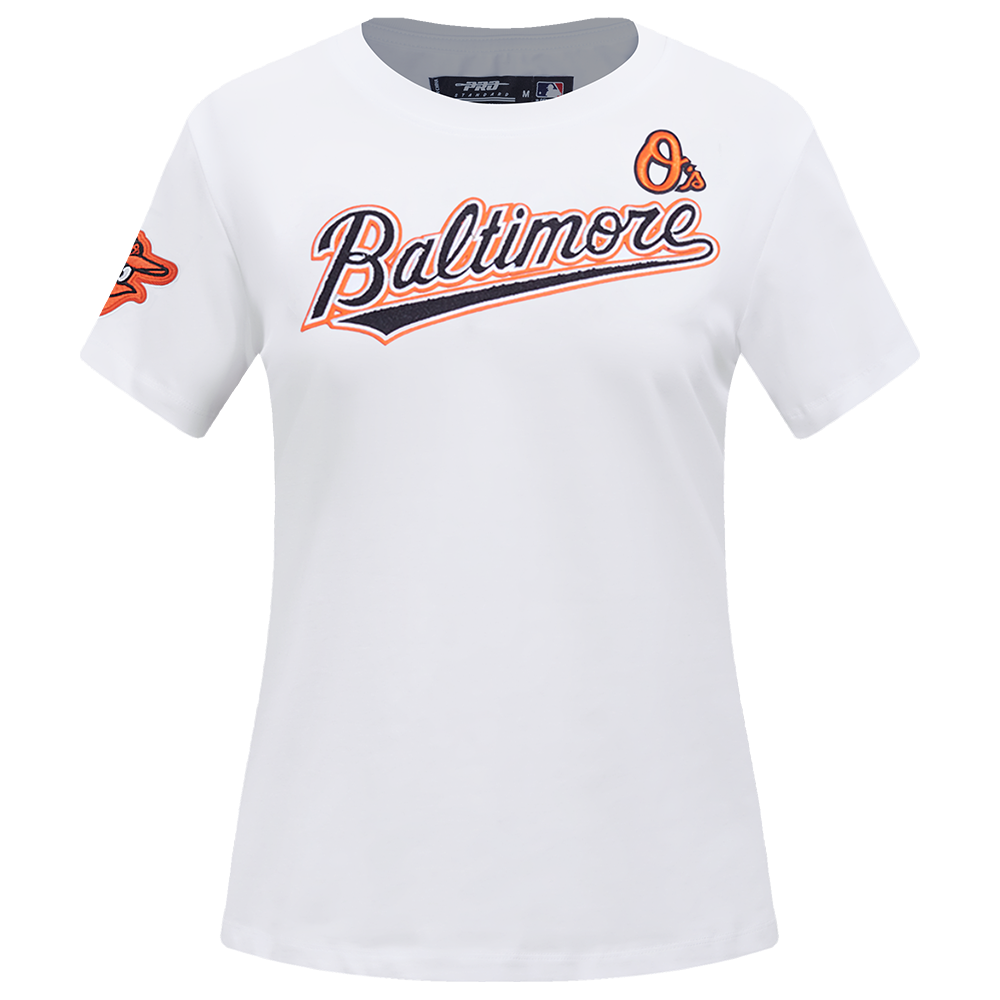 MLB BALTIMORE ORIOLES CLASSIC HAUT AJUSTÉ À MANCHES COURTES POUR FEMME (BLANC)