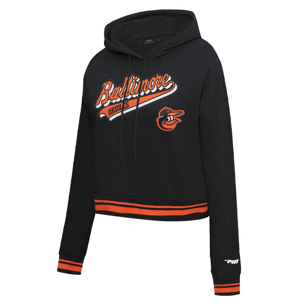 MLB BALTIMORE ORIOLES SCRIPT TAIL WOMEN'S RIB FLEECE CROPPED PULLOVER HOODIE (BLACK/ORANGE)