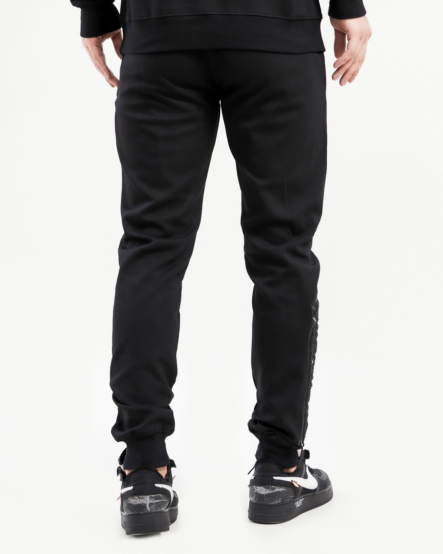 MLB CLEVELAND GUARDIANS TRIPLE BLACK MEN'S JOGGER (TRIPLE BLACK)