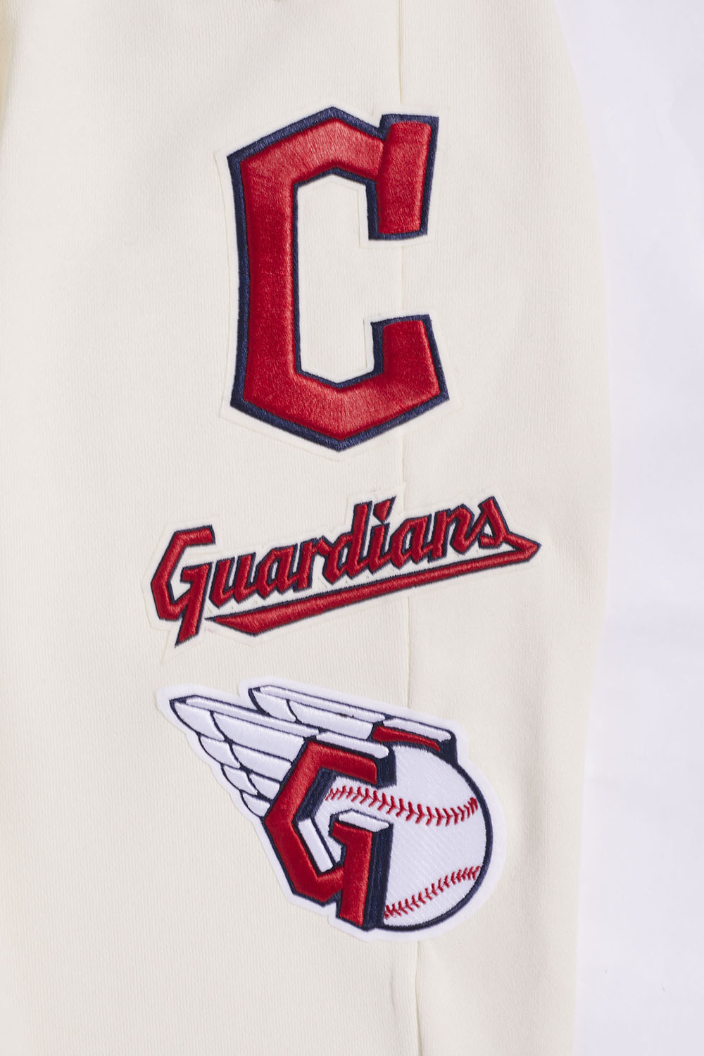 MLB CLEVELAND GUARDIANS RETRO CLASSIC MEN'S SWEATPANT (EGGSHELL/ MIDNIGHT NAVY)