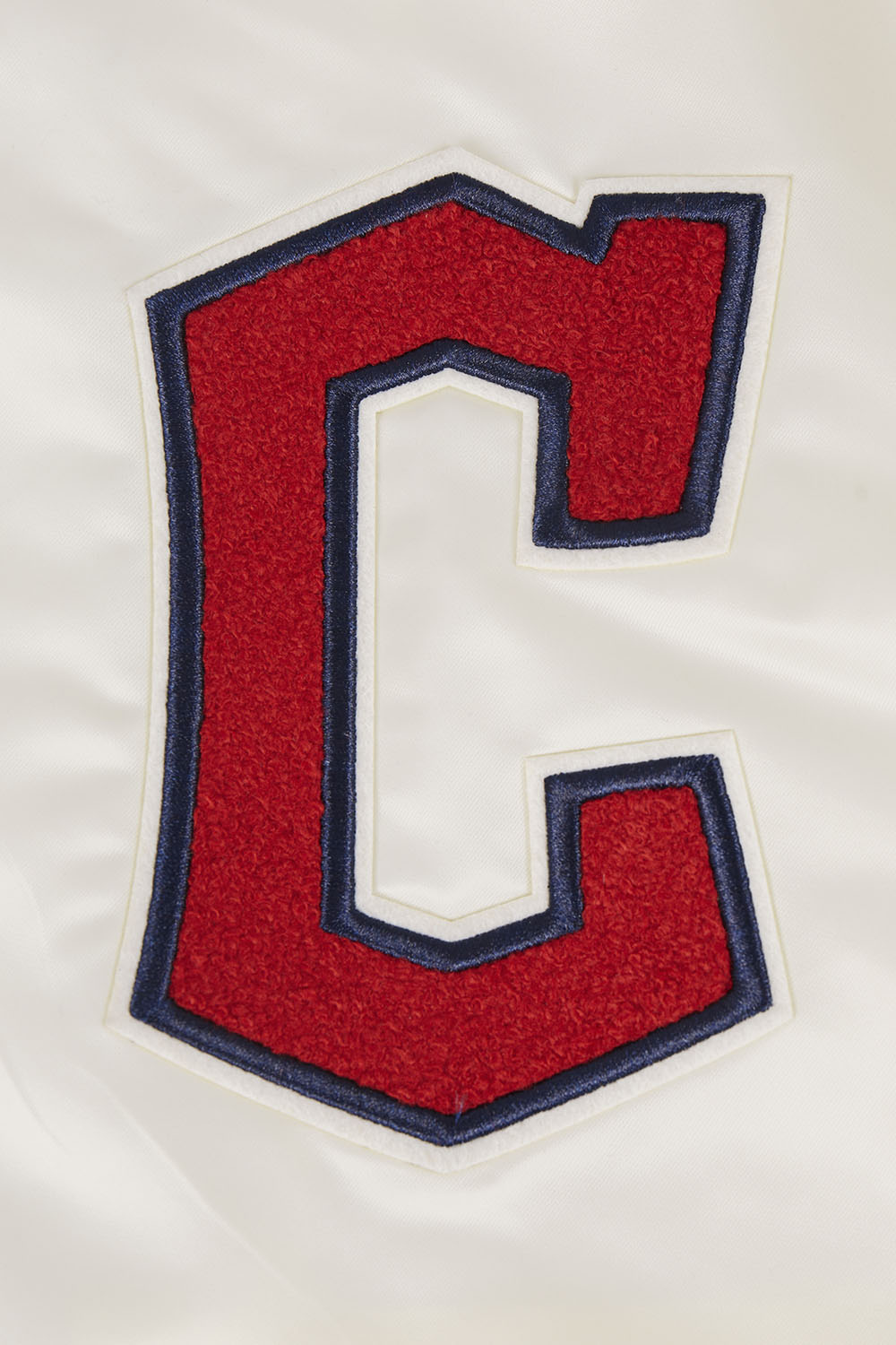 MLB CLEVELAND GUARDIANS RETRO CLASSIC MEN'S RIB SATIN JACKET (EGGSHELL/ MIDNIGHT NAVY)