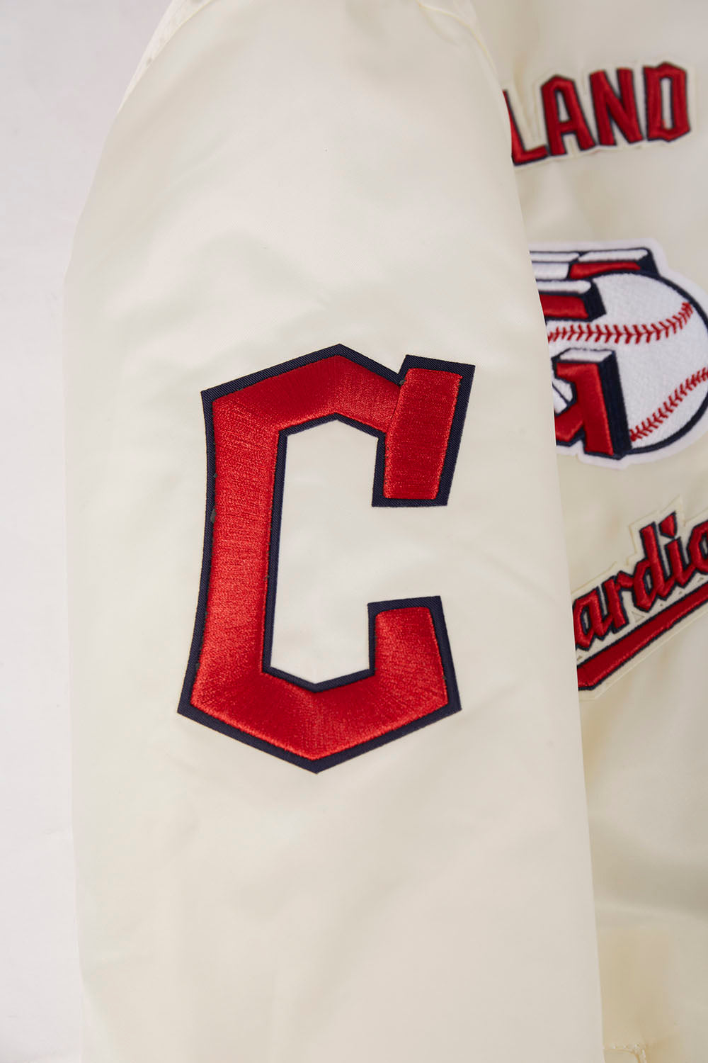 MLB CLEVELAND GUARDIANS RETRO CLASSIC MEN'S RIB SATIN JACKET (EGGSHELL/ MIDNIGHT NAVY)