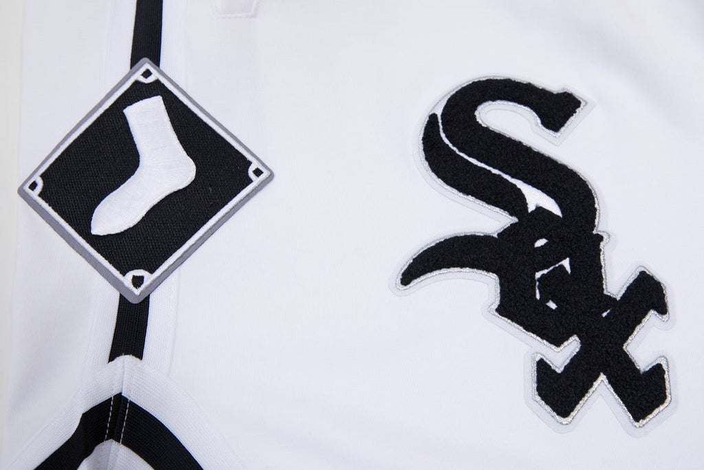 MLB CHICAGO WHITE SOX CLASSIC CHENILLE MEN'S SHORT (WHITE)