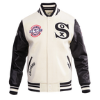 MLB CHICAGO WHITE SOX RETRO CLASSIC BLOUSON COLLÉGIAL EN LAINE À BORDS CÔTELÉS POUR HOMME (COQUILLE D'ŒUF/NOIR)