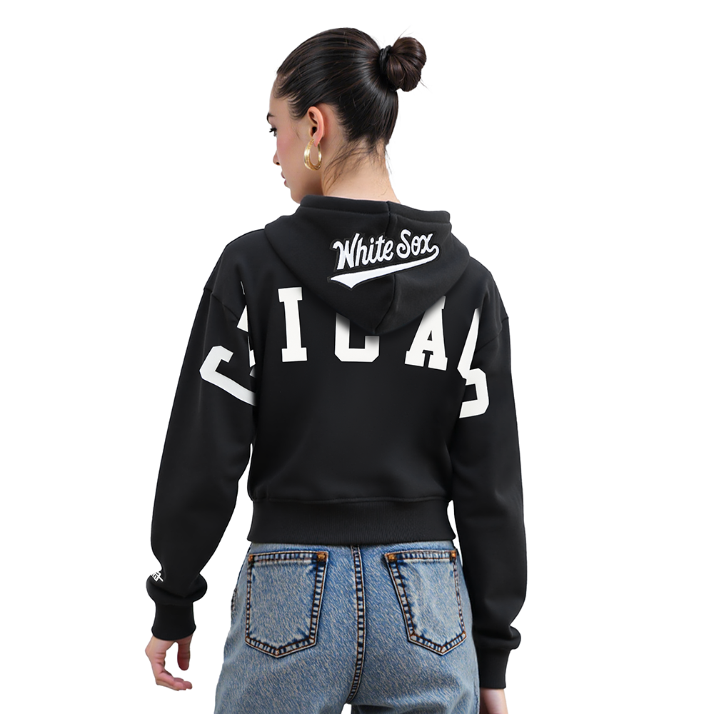 LCWC315769-BLK-MODEL-2