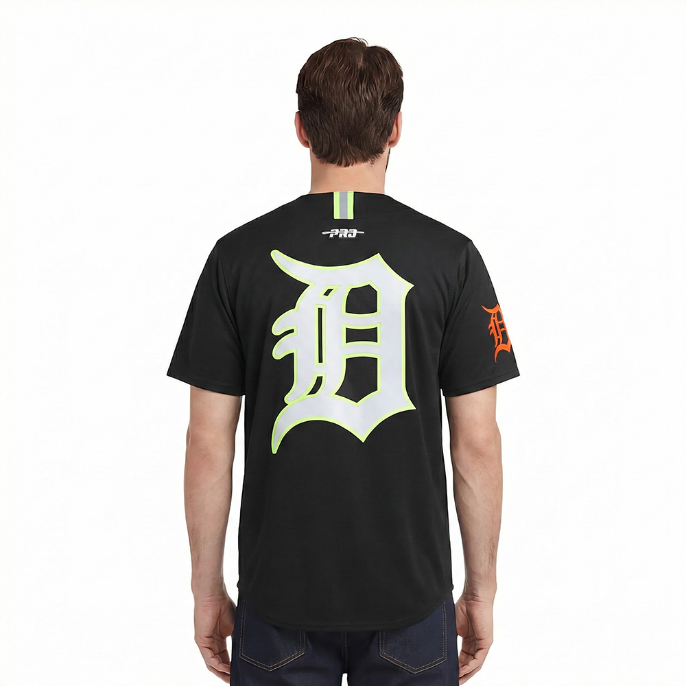 LDT1314794-BLK-MODEL-2