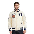 MLB DETROIT TIGERS RETRO CLASSICS BLOUSON PRO EN SATIN À BORDS CÔTELÉS TEINTS EN FIL POUR HOMME (COQUILLE D'ŒUF/MARINE MINUIT)