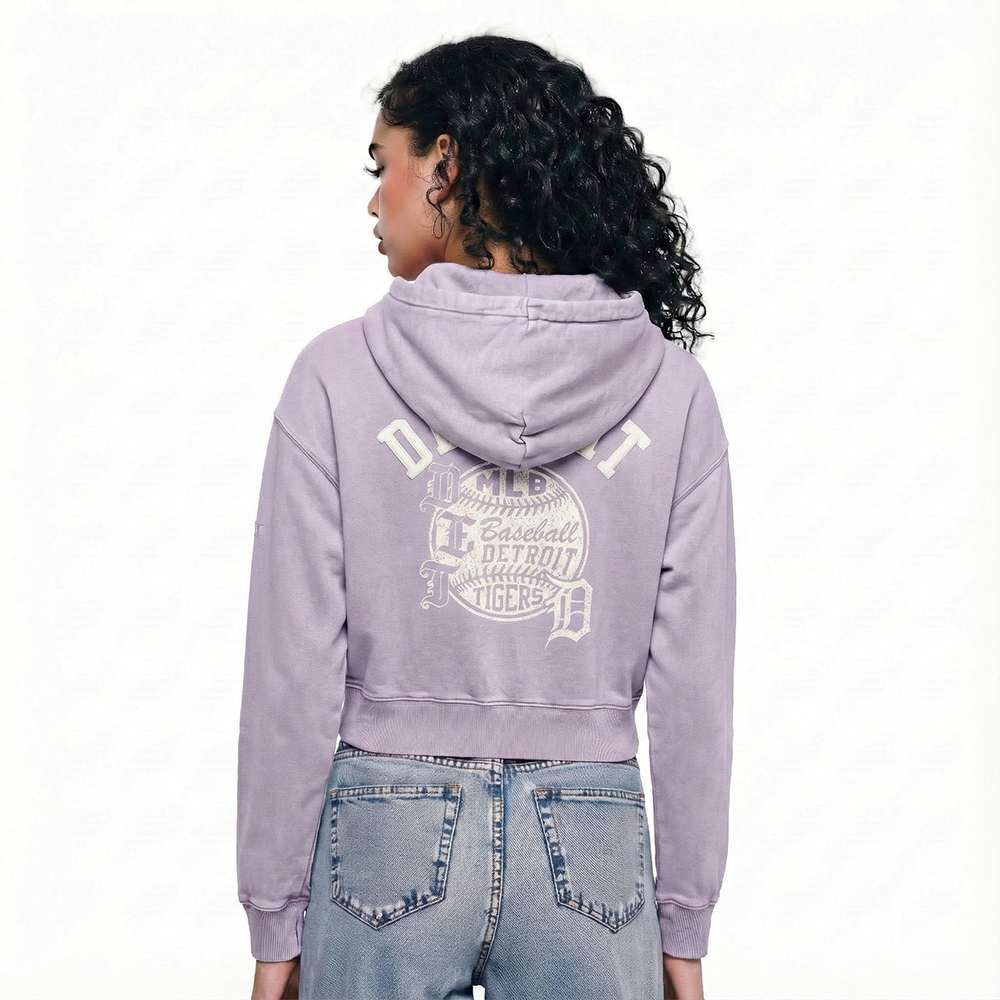 MLB DETROIT TIGERS STREET TEAM WOMEN'S ENZYME WASH FT CROPPED PO HOODIE (WASHED LILAC GRAY)