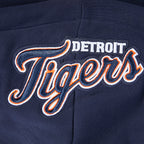 MLB DETROIT TIGERS WINGSPAN WOMEN'S FLC CROPPED PO HOODIE (MIDNIGHT NAVY)