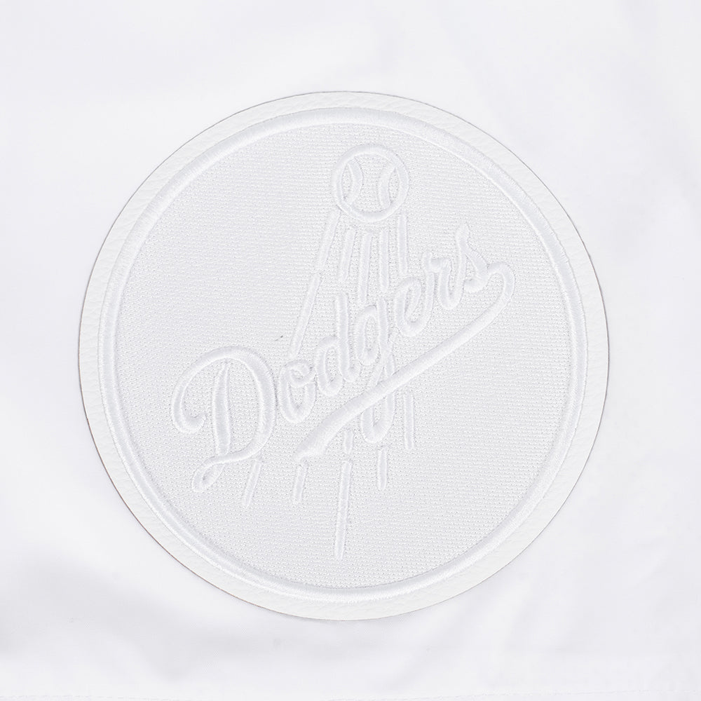 LLD3314955-WHT-FLOAT-6