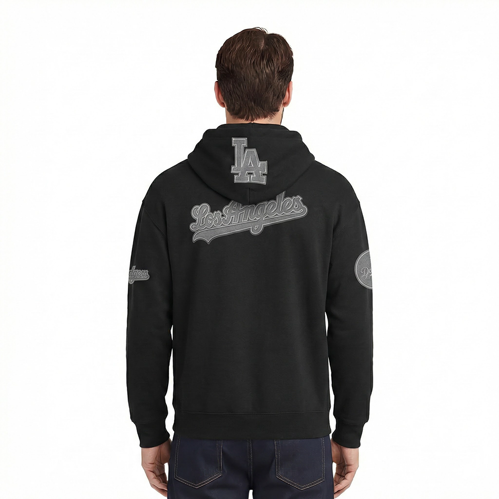 LLD5314875-BLK-MODEL-2