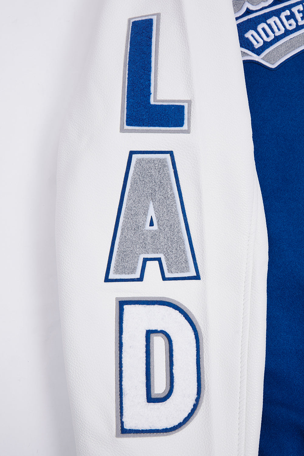 MLB LOS ANGELES DODGERS SCRIPT TAIL MEN'S VARSITY JACKET (DODGER BLUE/WHITE)
