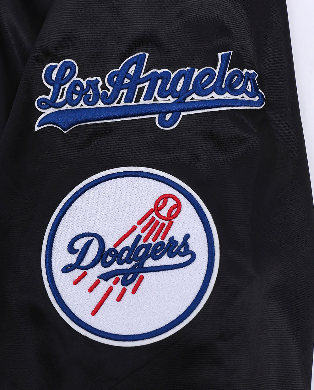MLB LOS ANGELES DODGERS OLD ENGLISH MEN'S RIB SATIN JACKET (BLACK/DODGER BLUE)