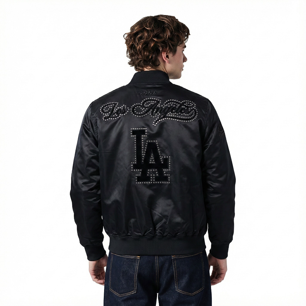 LLD6315353-BLK-MODEL-2