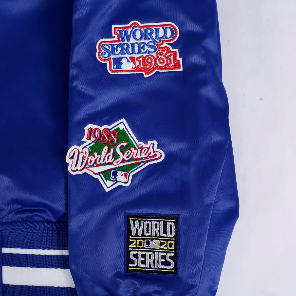 MLB LOS ANGELES DODGERS WORLD SERIES VESTE EN SATIN À BORDS CÔTELÉS 2024 POUR HOMME (BLEU DODGER)