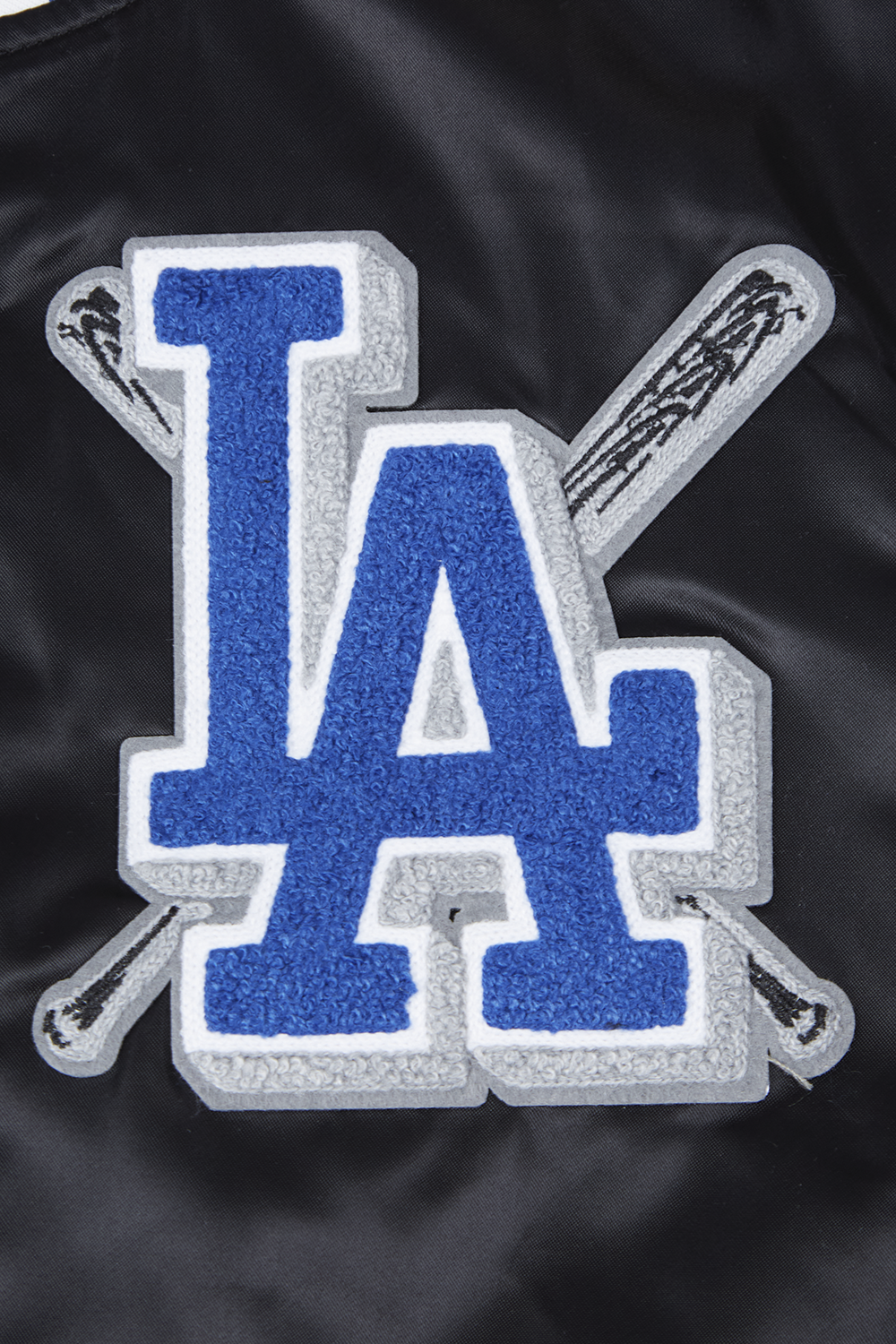 MLB LOS ANGELES DODGERS MASH UP BLOUSON EN SATIN À BORDS CÔTELÉS POUR FEMME (NOIR/BLEU DODGER)
