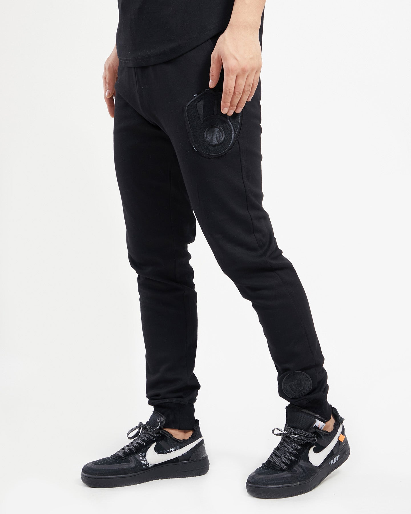 MLB MILWAUKEE BREWERS TRIPLE BLACK MEN'S JOGGER (TRIPLE BLACK)