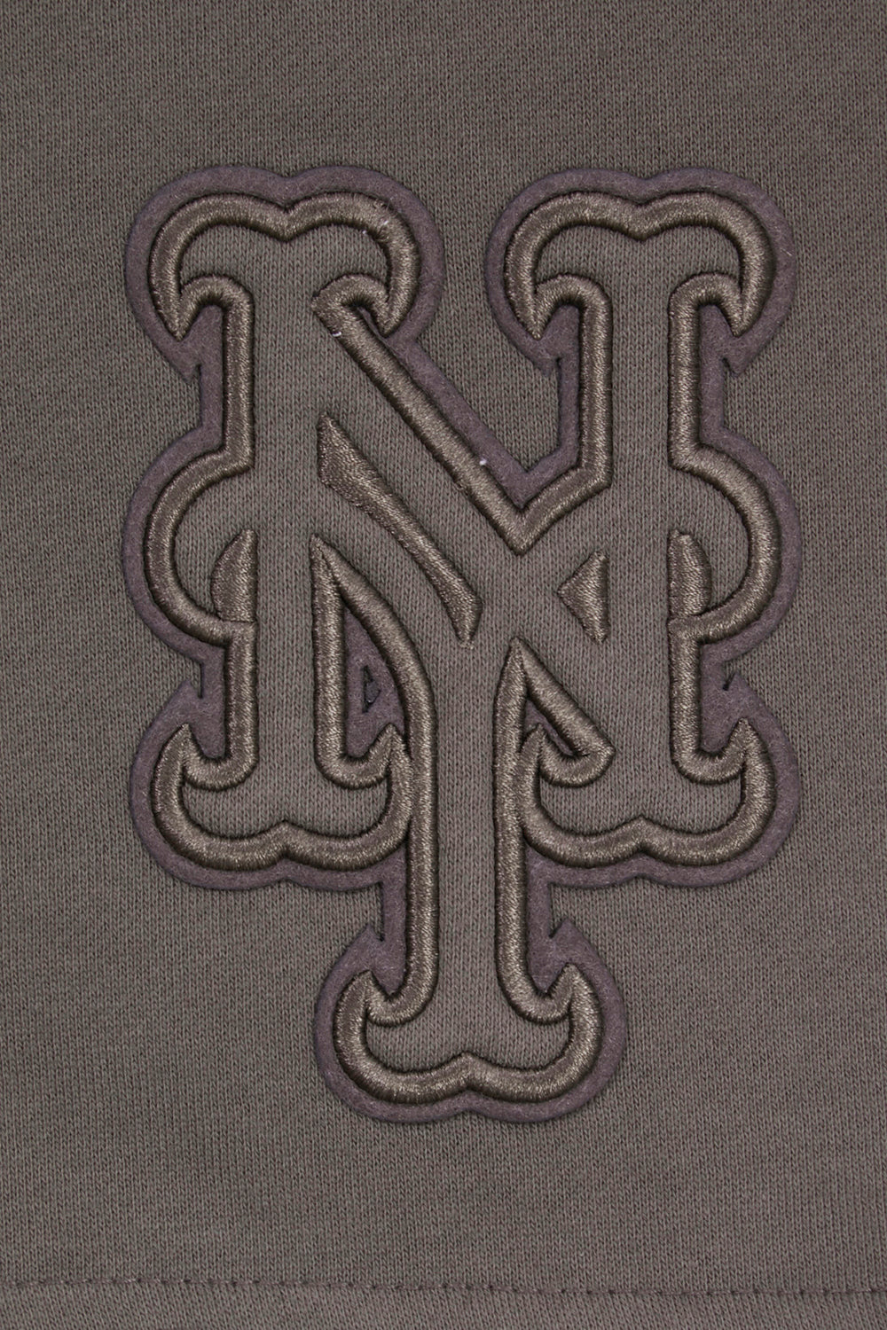 MLB NEW YORK METS NEUTRAL SHORT EN MOLLETON POUR HOMME POUR HOMME (TAUPE FONCÉ)