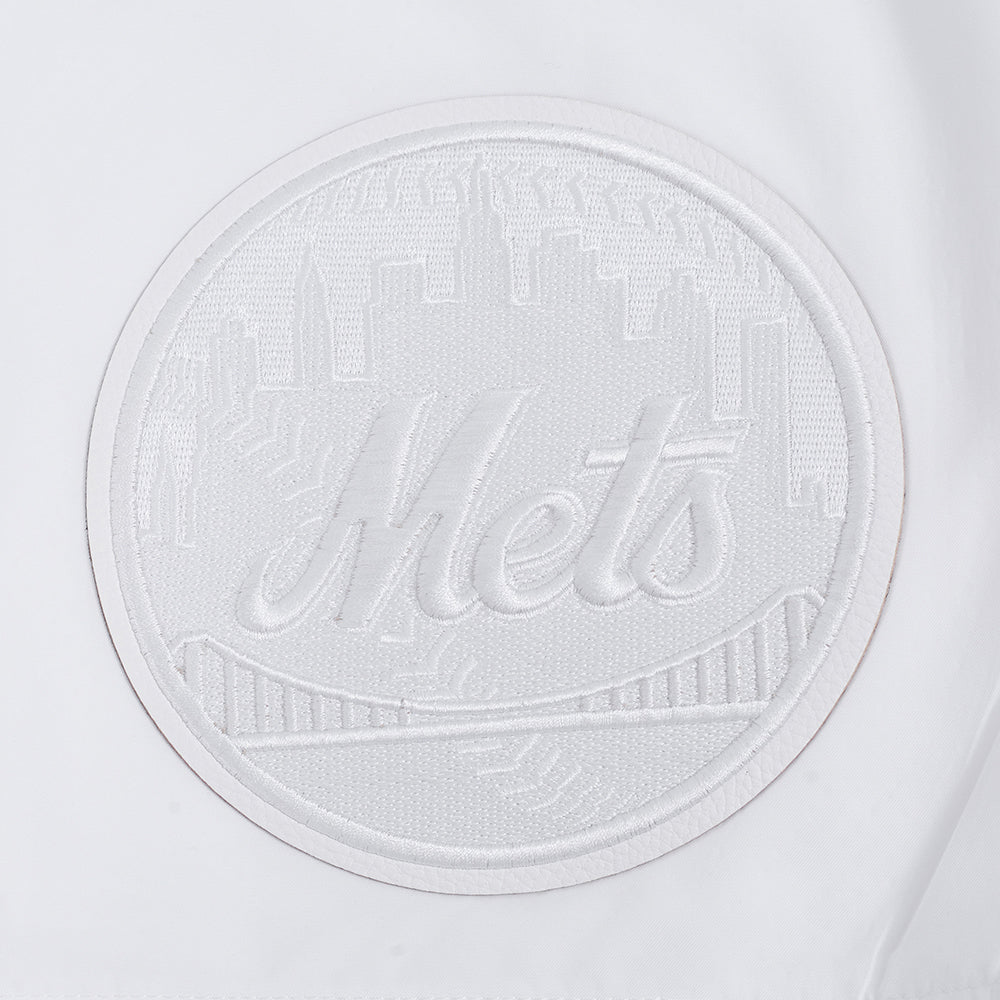 LNM3314881-WHT-FLOAT-7