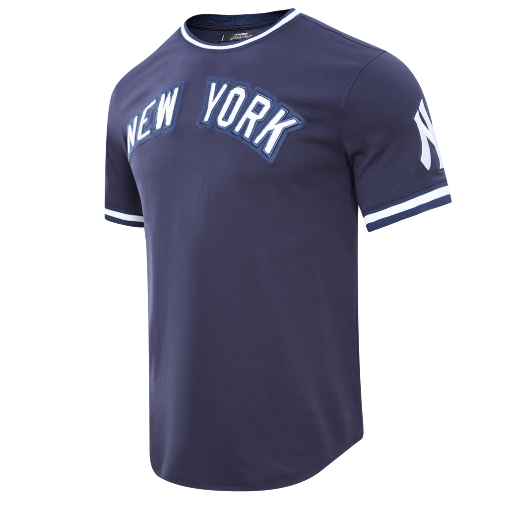 LNY131891-MDN-FLOAT-2