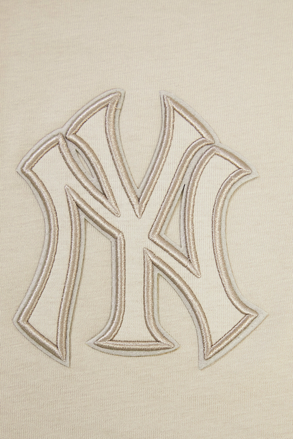 MLB NEW YORK YANKEES NEUTRAL HAUT À ÉPAULES TOMBANTES POUR HOMME (TAUPE)