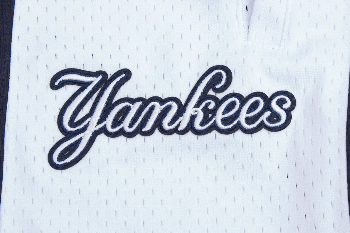 MLB NEW YORK YANKEES SCRIPT TAIL SHORT EN MAILLE DOUBLE 2.0 POUR HOMME (MARINE MINUIT)