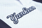 MLB NEW YORK YANKEES SCRIPT TAIL SHORT EN MAILLE DOUBLE 2.0 POUR HOMME (MARINE MINUIT)