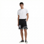 LNY3314885-BLK-MODEL-3