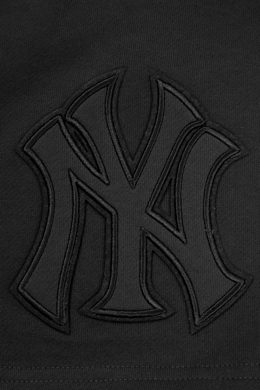 MLB NEW YORK YANKEES NEUTRAL MEN'S SHORT (BLACK)