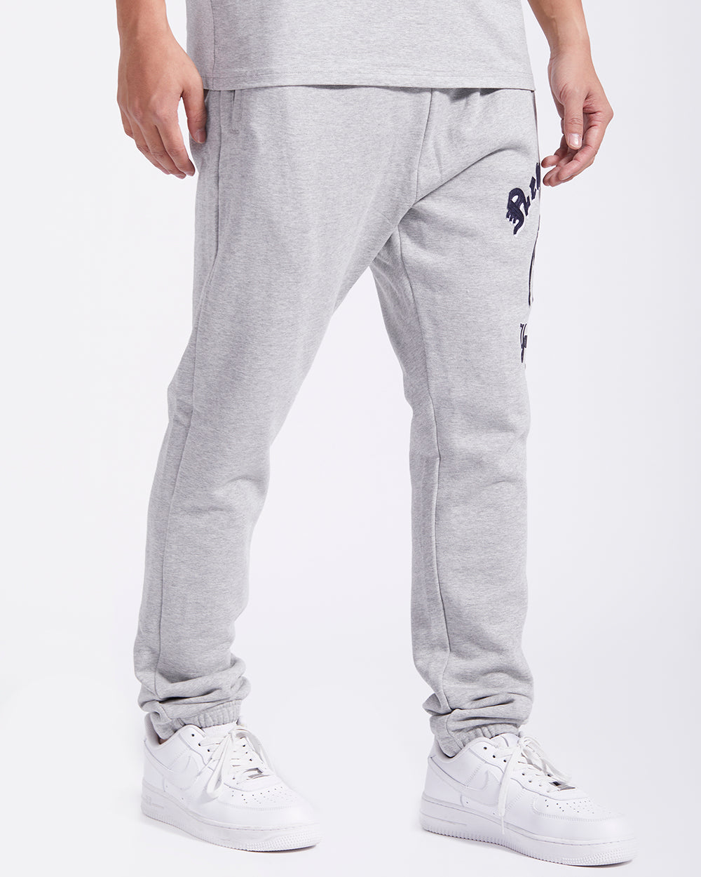 MLB NEW YORK YANKEES OLD ENGLISH PANTALON OUATÉ EN MOLLETON POUR HOMME (GRIS CHINÉ)