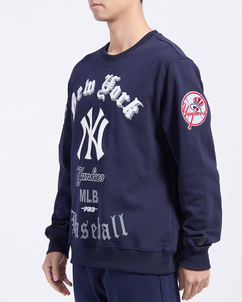 MLB NEW YORK YANKEES OLD ENGLISH MEN'S FLC CREWNECK (MIDNIGHT NAVY)