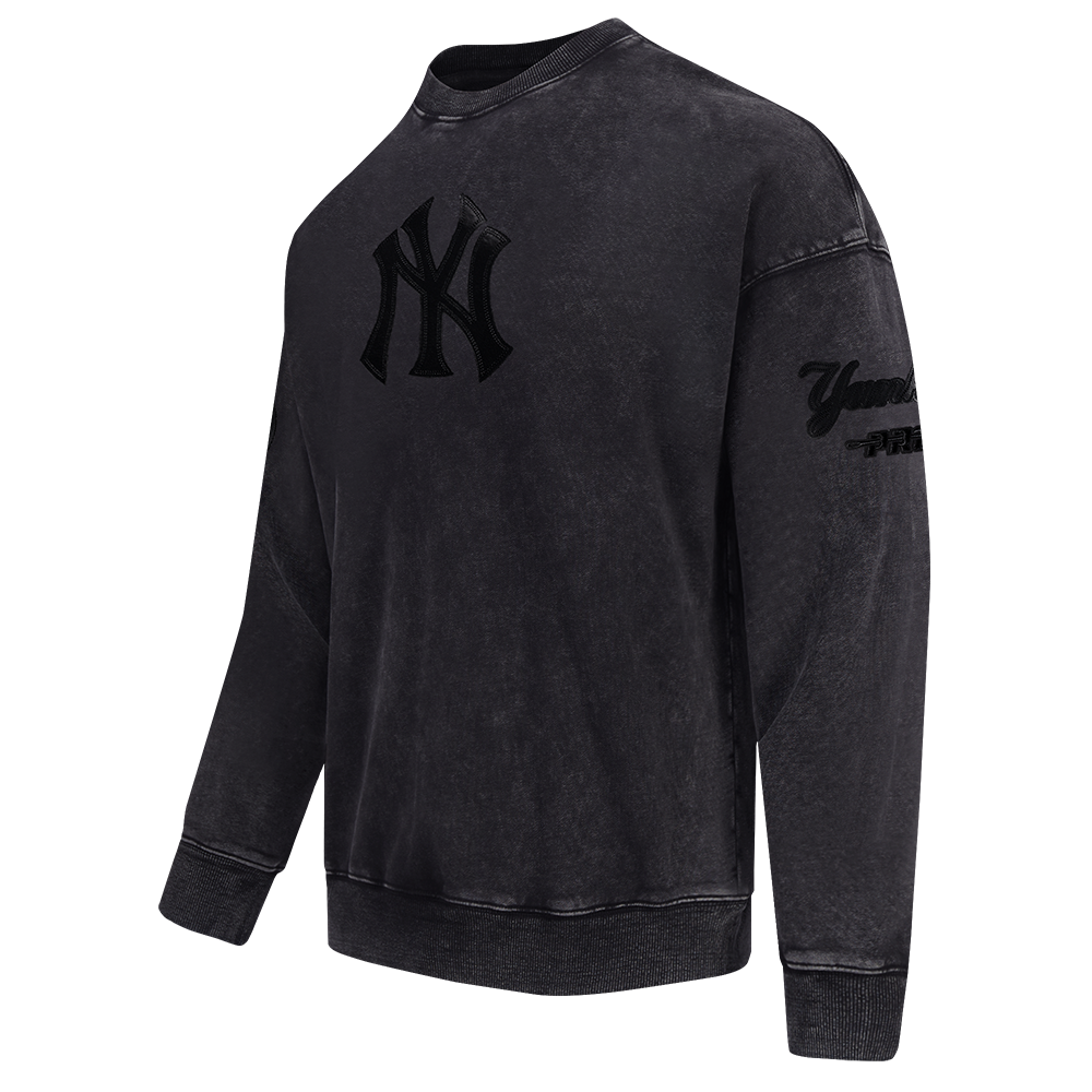 MLB NEW YORK YANKEES WASHED VANGUARD MEN'S CREWNECK SWEATSHIRT (WASHED BLACK)