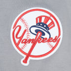 MLB NEW YORK YANKEES CLASSIC CHENILLE CHANDAIL À CAPUCHON EN MAILLE DOUBLE POUR HOMME (GRIS)