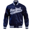 MLB NEW YORK YANKEES SCRIPT TAIL BLOUSON EN SATIN À BORDS CÔTELÉS POUR HOMME (MARINE MINUIT)