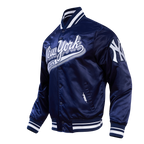 MLB NEW YORK YANKEES SCRIPT TAIL BLOUSON EN SATIN À BORDS CÔTELÉS POUR HOMME (MARINE MINUIT)