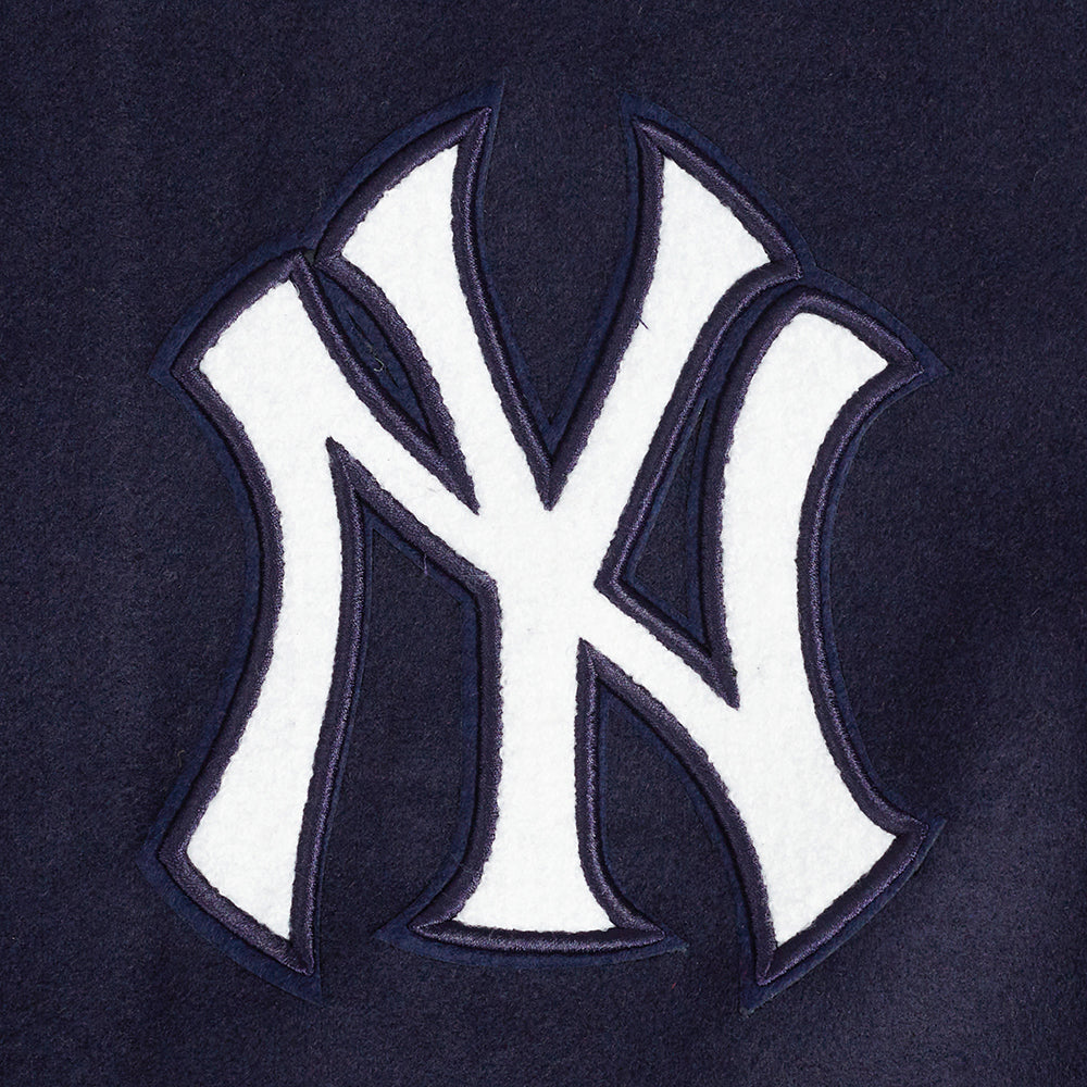 MLB NEW YORK YANKEES TURN IT UP BLOUSON COLLÉGIAL EN LAINE À BORDS CÔTELÉS POUR HOMME (MARINE MINUIT/BLANC)