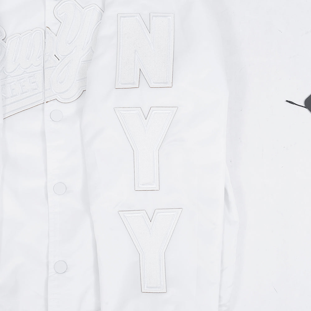 LNY6314940-WHT-FLOAT-5