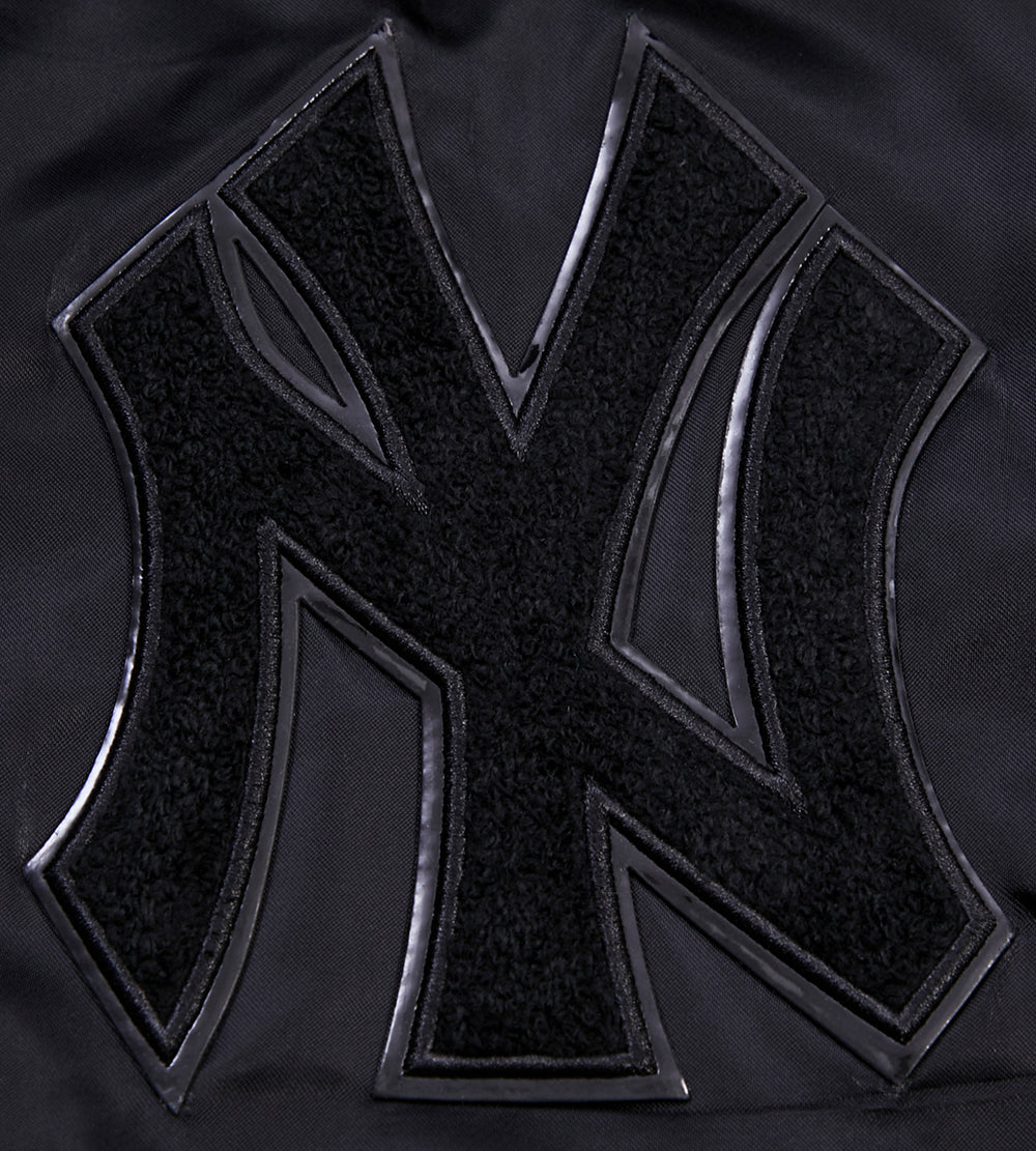MLB NEW YORK YANKEES TRIPLE BLACK LOGO MEN'S SATIN JACKET (BLACK)