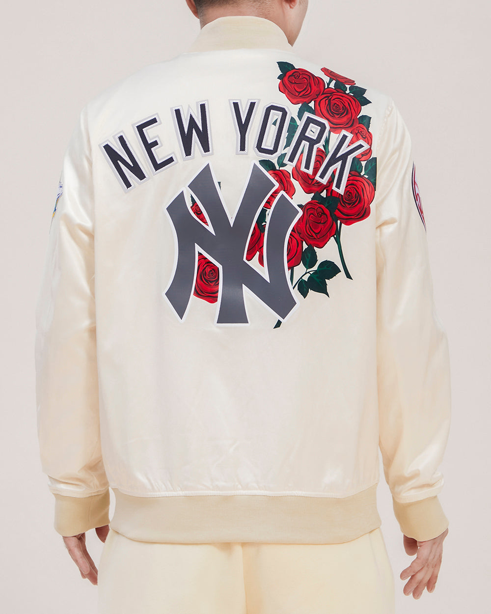 MLB NEW YORK YANKEES ROSES MEN'S TRACK JACKET (EGGSHELL/MULTI)