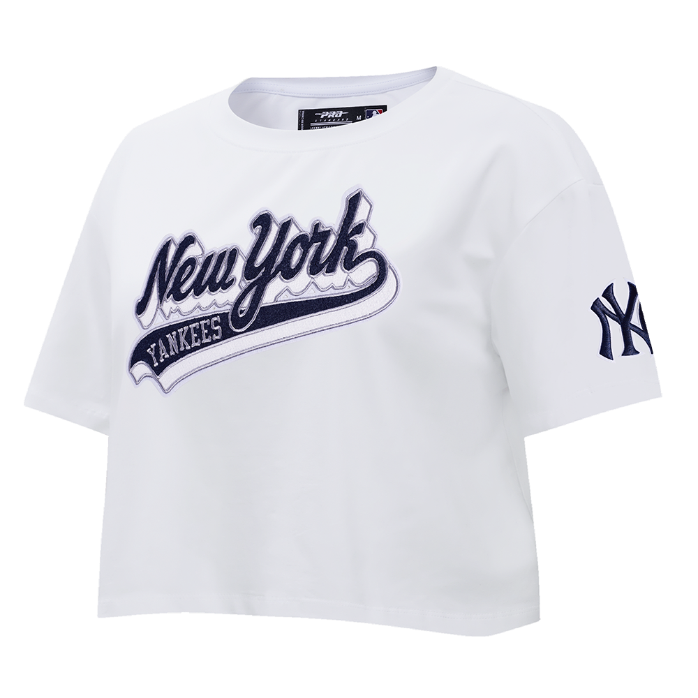 MLB NEW YORK YANKEES SCRIPT TAIL WOMEN'S SINGLE JERSEY BOXY TOP (WHITE)
