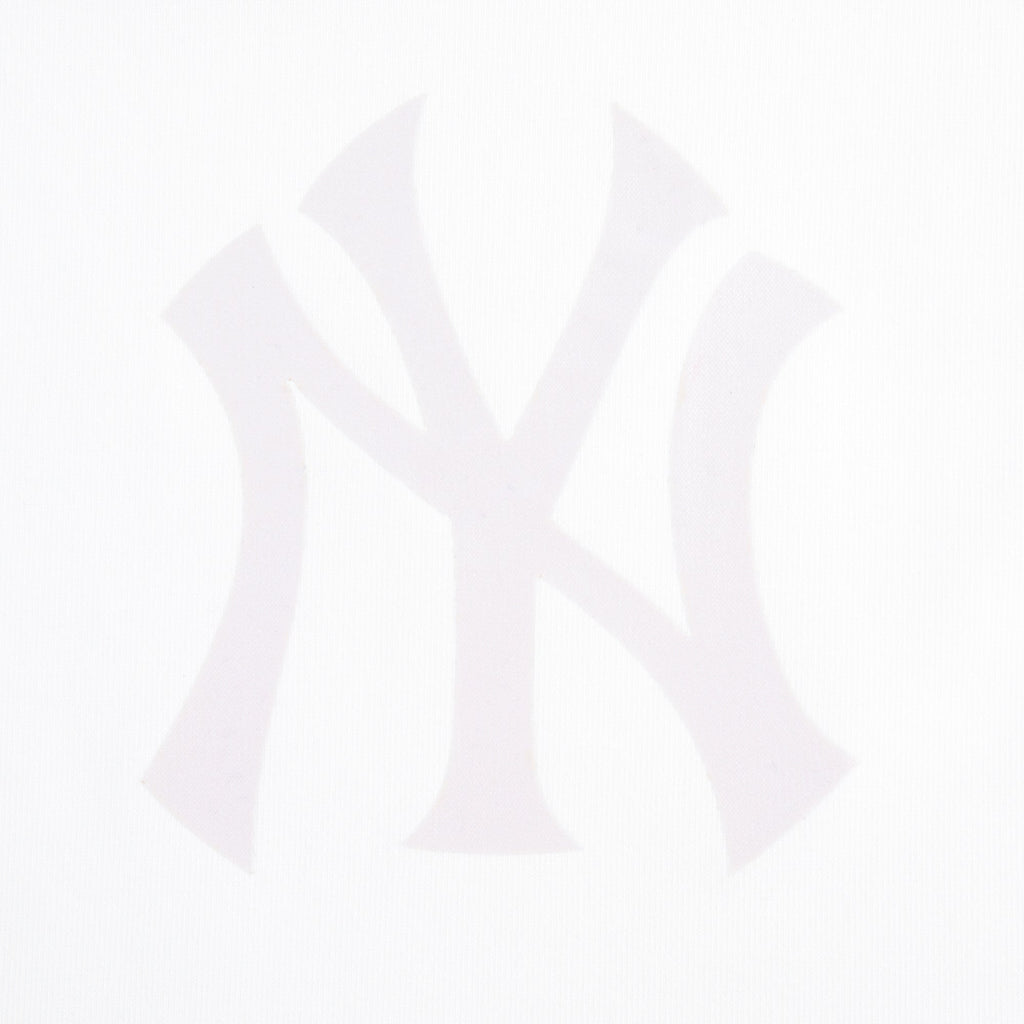 MLB NEW YORK YANKEES HOLOGRAM WOMEN'S FITTED RACERBACK (WHITE)