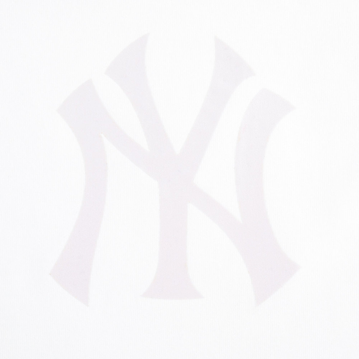 MLB NEW YORK YANKEES HOLOGRAM WOMEN'S FITTED RACERBACK (WHITE)